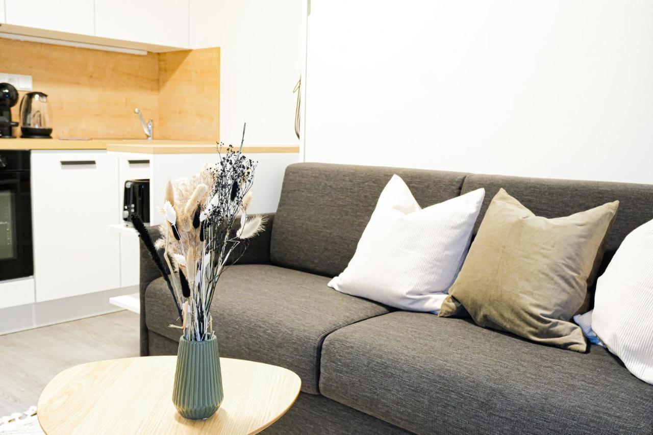 Mymozart Apartments Prague By Rentero Property Zewnętrze zdjęcie