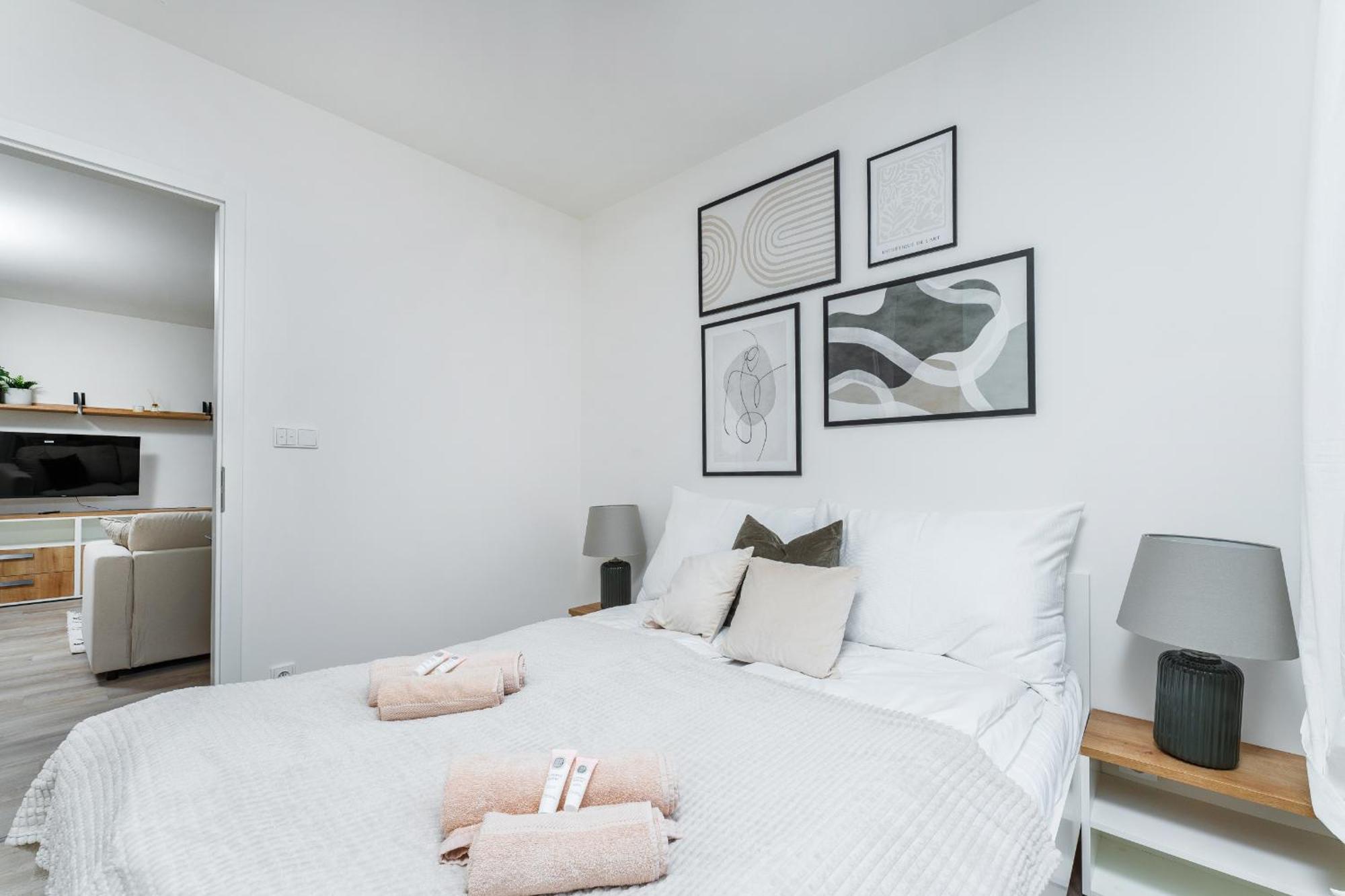 Mymozart Apartments Prague By Rentero Property Zewnętrze zdjęcie
